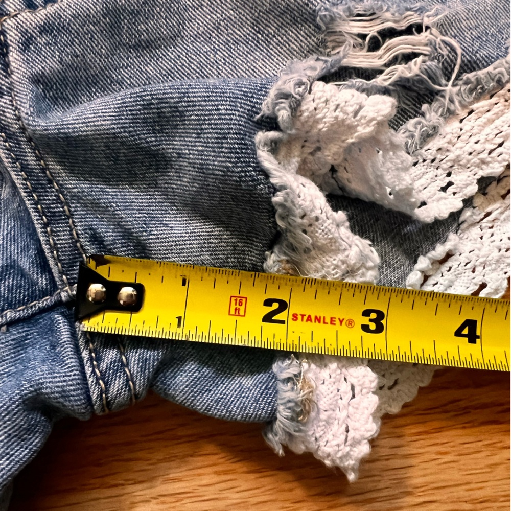 Free People Distressed Denim Shorts with White Lace Trim - Picture 5 of 5